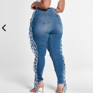 High Rise Blowout Skinny Jeans With Fringe Detail - Tall InseamGently Worn